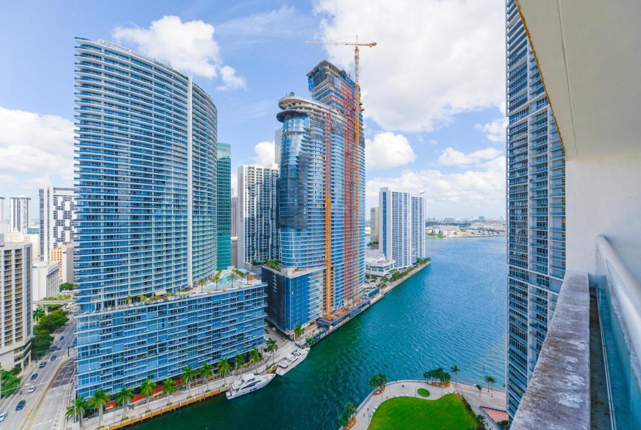 Icon Brickell Residences Miami Exterior photo