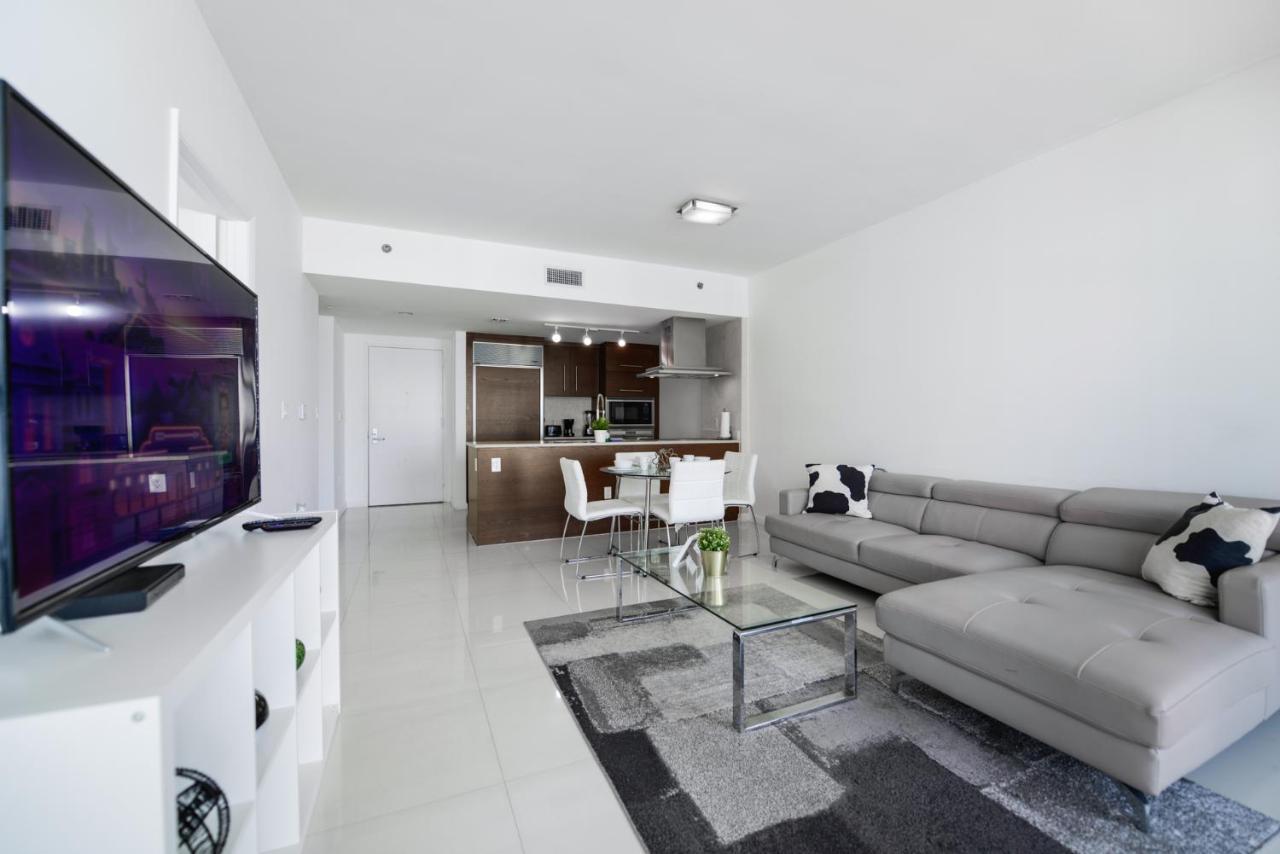 Icon Brickell Residences Miami Exterior photo