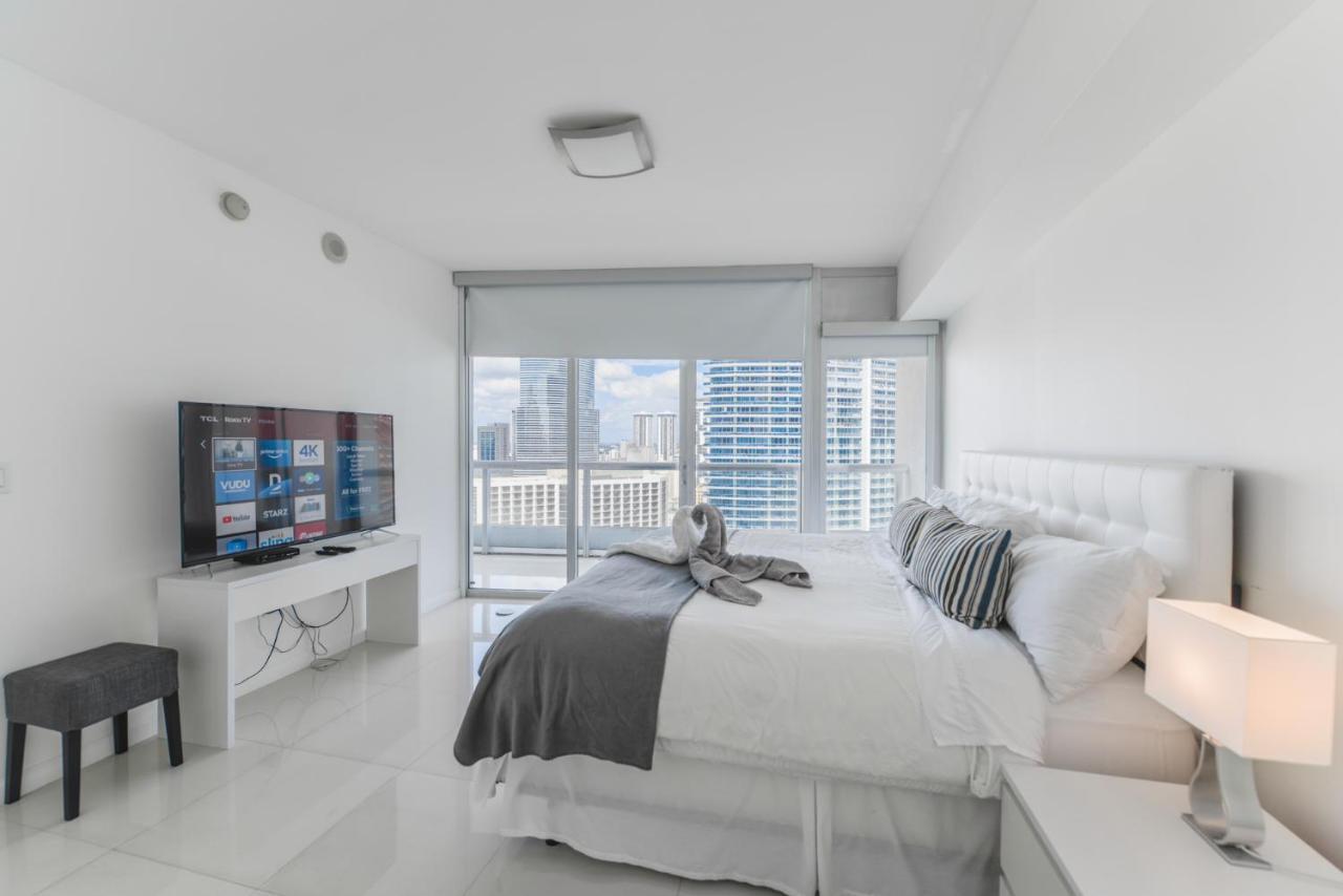 Icon Brickell Residences Miami Exterior photo