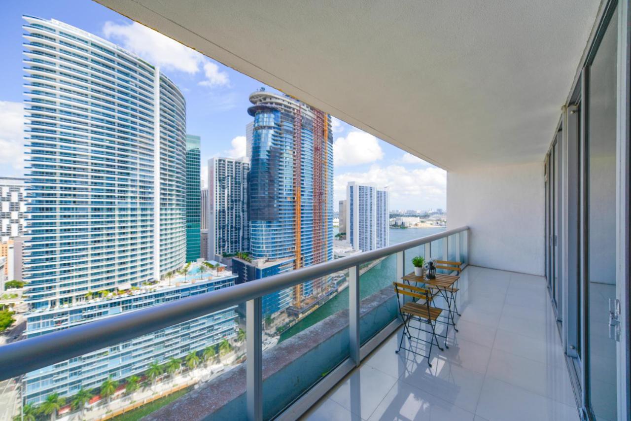 Icon Brickell Residences Miami Exterior photo