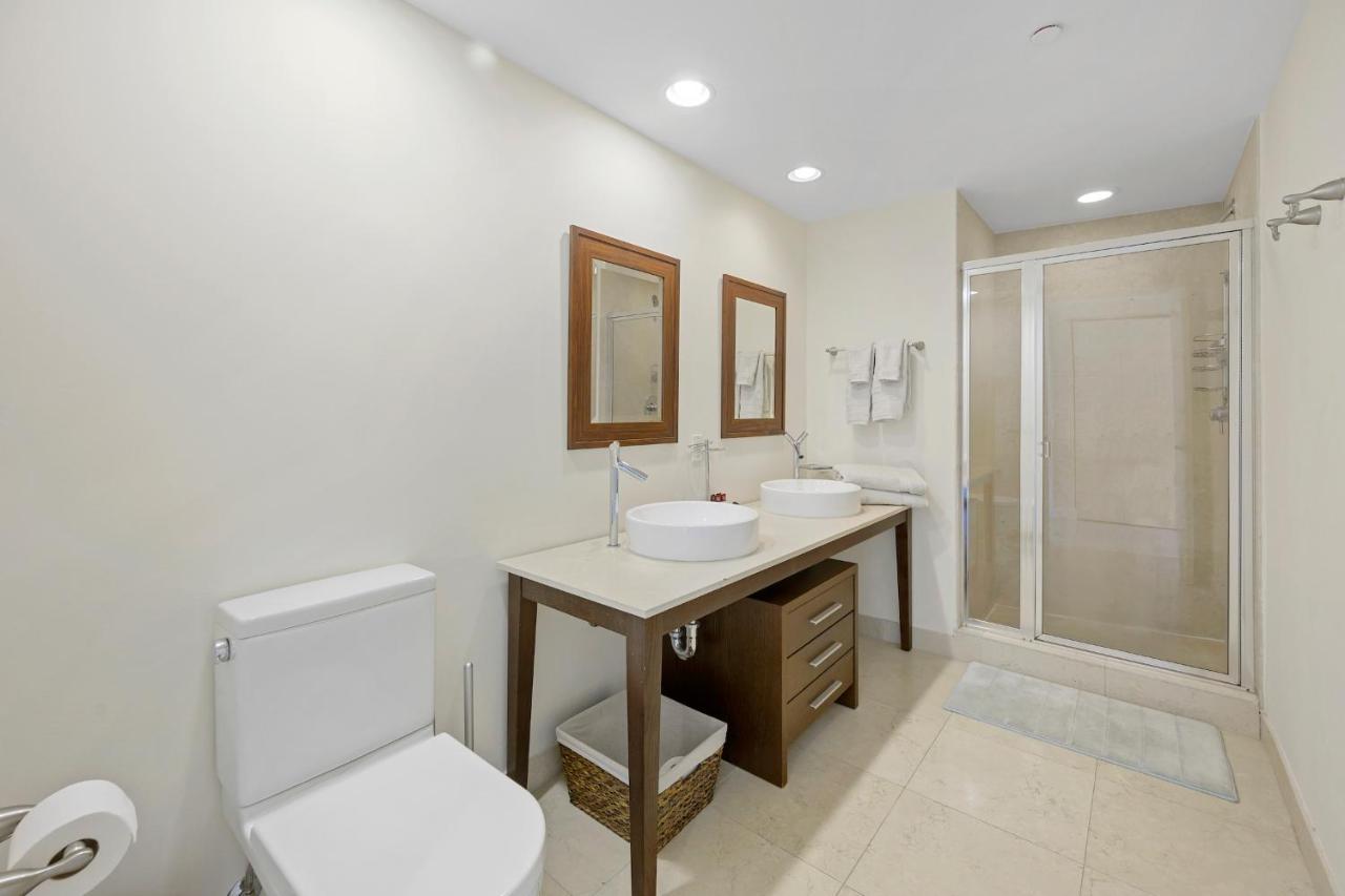 Icon Brickell Residences Miami Exterior photo